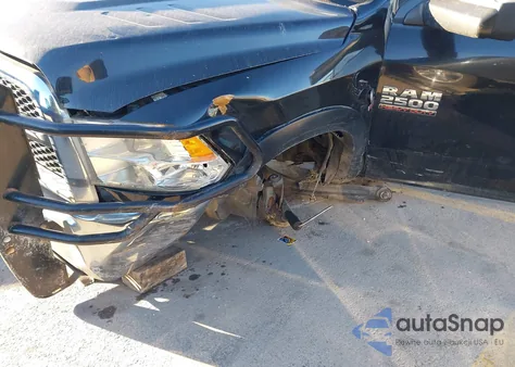 2017 Ram 2500 Tradesman 4X4 8' Box from USA, damaged, VIN 3C6UR5HL5HG643400